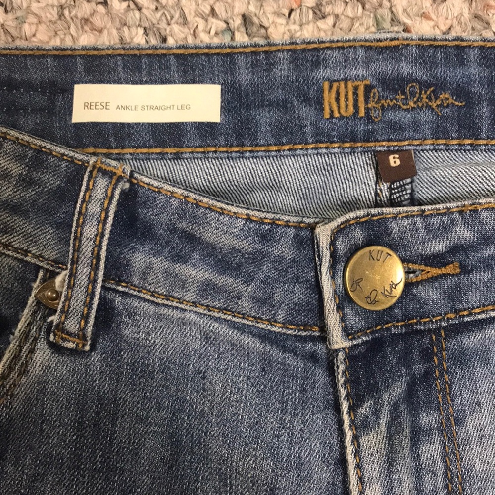 Jeans - Picture 3 of 4